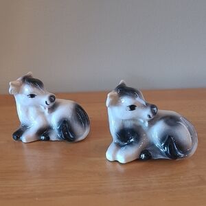 VINTAGE Handcrafted Ceramic Cow Salt and Pepper Shakers